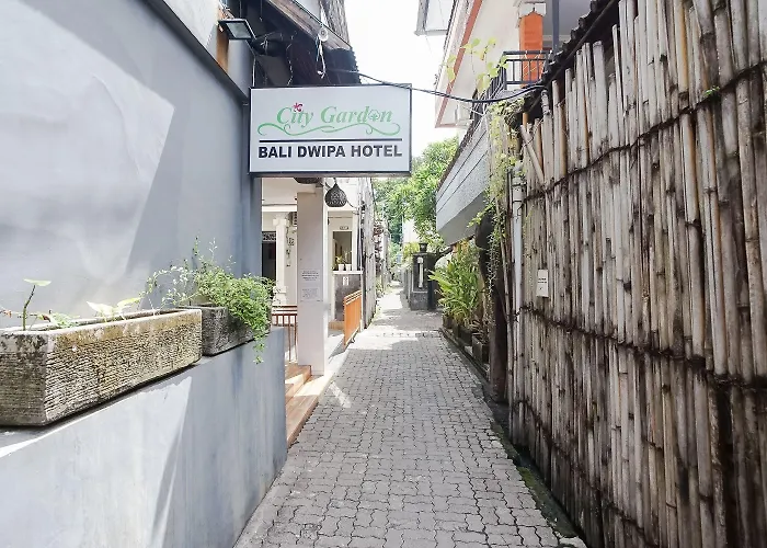 Hotel Garden Bali Dwipa Hotel, 2*