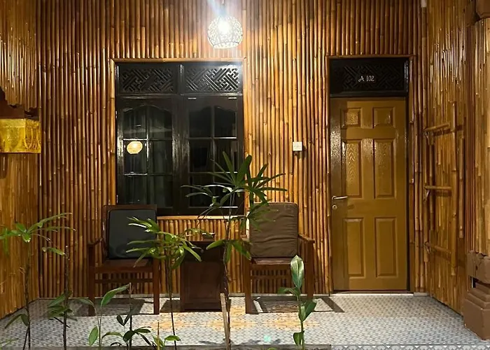 Garden Bali Dwipa Hotel, 2*