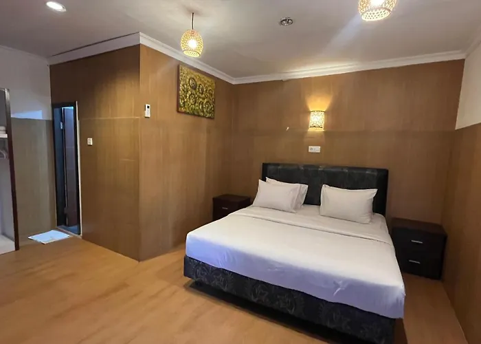 Hotel Garden Bali Dwipa Hotel, 2*